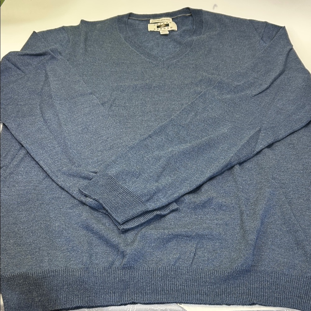 Joseph Abboud Heather Blue V-Neck Sweater - Picture 4 of 16